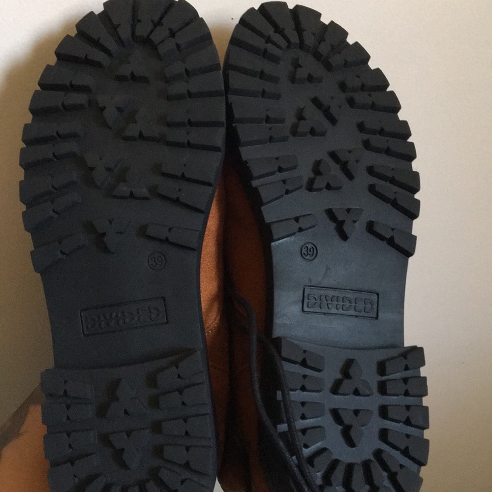 H&M boots - Picture 3 of 3